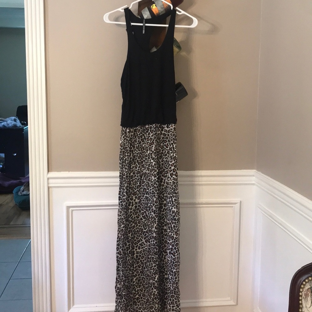 VICTORIAS SECRET t back leopard dress